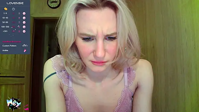 Snapshot of Caramel_piegirl chatting on 10, 3, 2025 Caramel piegirl online show from 10, 3, 2025