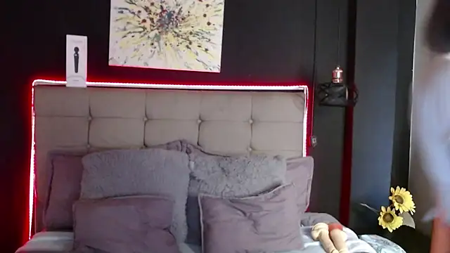 Snapshot of melissa_becraft chatting on 13, 2, 2025 melissa becraft online show from 13, 2, 2025
