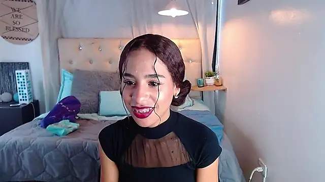 Snapshot of melissa_becraft chatting on 6, 3, 2025 melissa becraft online show from 6, 3, 2025