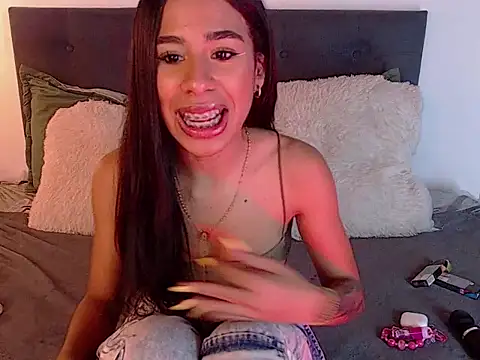 Snapshot of melissa_becraft chatting on 19, 10, 2025 melissa becraft online show from 19, 10, 2025