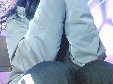 Snapshot of melissa_becraft chatting on 1, 12, 2025 melissa becraft online show from 1, 12, 2025