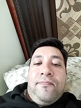 innocentboy1987 online show from 3, 10, 2025