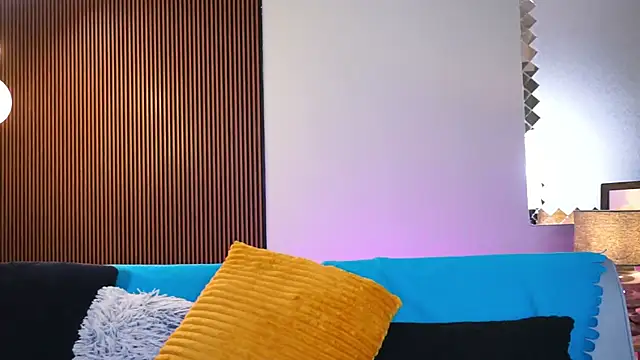 Snapshot of Dolce_Tentacion chatting on 24, 2, 2025 Dolce Tentacion online show from 24, 2, 2025