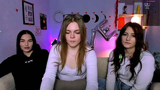 catherine kitty online show from 12, 2, 2026