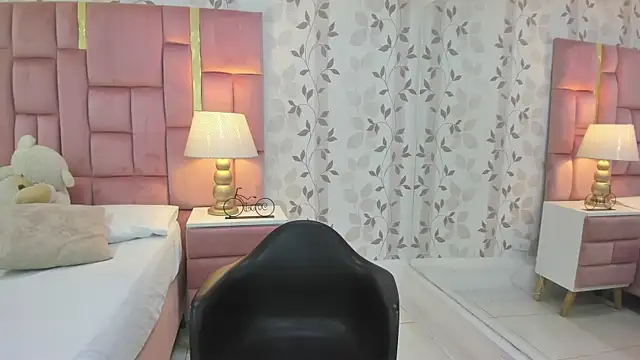 ArianaFranco online show from 5, 3, 2026