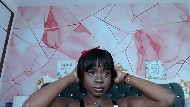 LindaBird online show from 7, 1, 2026