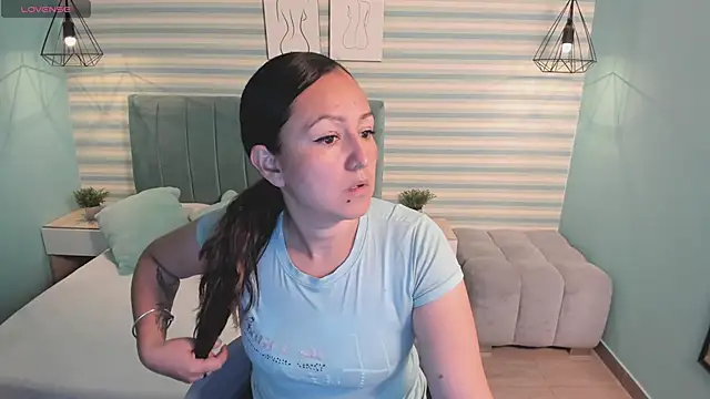 abby apple online show from 17, 3, 2025