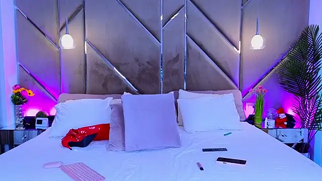 Lellie   online show from 1, 10, 2025