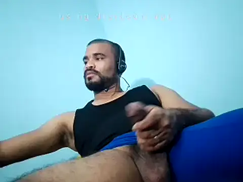 Snapshot of YOX22 chatting on 13, 3, 2025 YOX22 online show from 13, 3, 2025