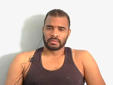 Snapshot of YOX22 chatting on 26, 9, 2025 YOX22 online show from 26, 9, 2025