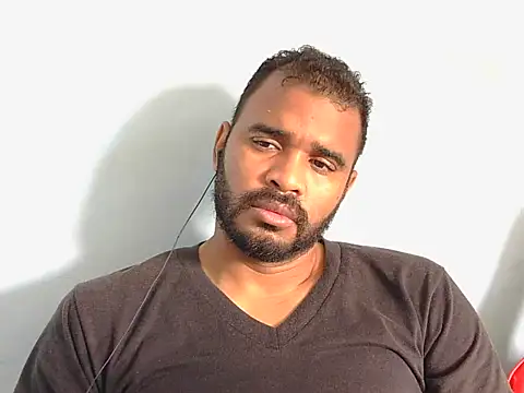 Snapshot of YOX22 chatting on 29, 9, 2025 YOX22 online show from 29, 9, 2025