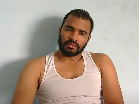 Snapshot of YOX22 chatting on 17, 10, 2025 YOX22 online show from 17, 10, 2025