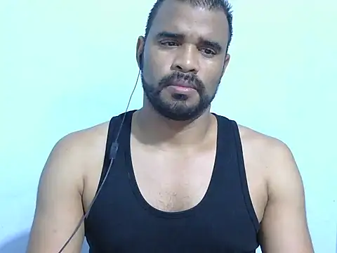 Snapshot of YOX22 chatting on 20, 11, 2025 YOX22 online show from 20, 11, 2025