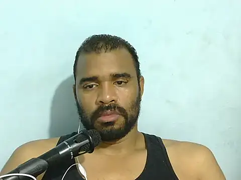 Snapshot of YOX22 chatting on 4, 12, 2025 YOX22 online show from 4, 12, 2025