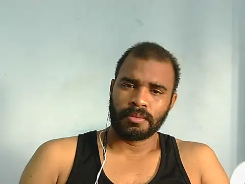 Snapshot of YOX22 chatting on 5, 2, 2026 YOX22 online show from 5, 2, 2026