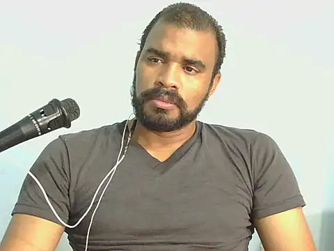 Snapshot of YOX22 chatting on 13, 2, 2026 YOX22 online show from 13, 2, 2026