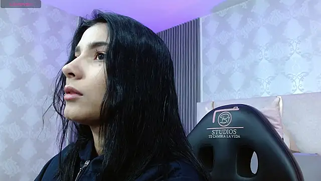 Snapshot of Gaby_tay1 chatting on 6, 10, 2025 Gaby tay1 online show from 6, 10, 2025