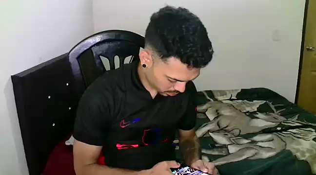 chocolatino16 online show from 6, 3, 2025