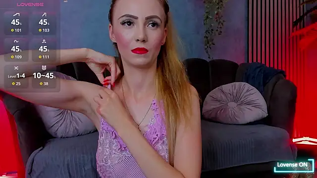 Snapshot of aliciahazel chatting on 9, 6, 2026 aliciahazel online show from 9, 6, 2026