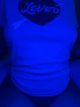 Snapshot of chocolate_bunnyxX chatting on 9, 3, 2025 chocolate bunnyxX online show from 9, 3, 2025