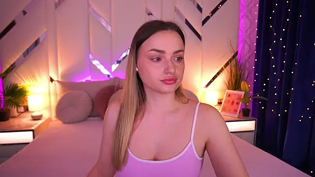 LindsieGreyy online show from 19, 3, 2026