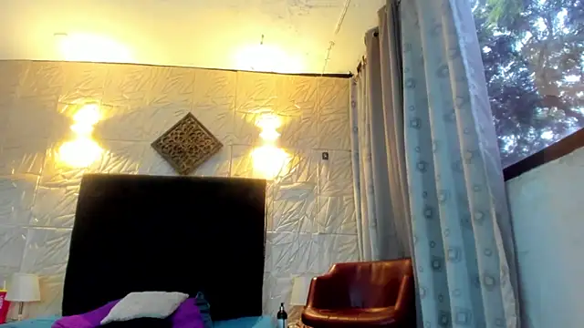 ChanelleJohnson  online show from 27, 2, 2026