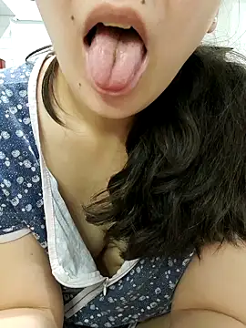 Snapshot of Emily_homegirl chatting on 19, 3, 2025 Emily homegirl online show from 19, 3, 2025