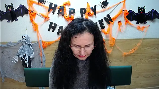 Miroslava Happi online show from 3, 11, 2025