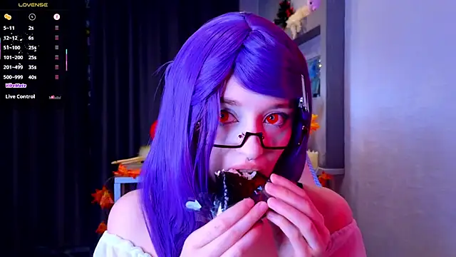 Snapshot of Hisoka_akerley chatting on 8, 11, 2025 Hisoka akerley online show from 8, 11, 2025