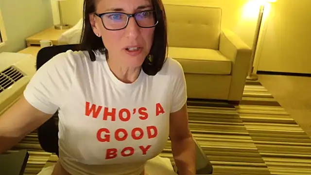 MrsJanetM online show from 24, 5, 2026
