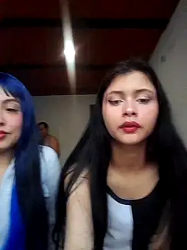 Snapshot of CHLOE_ISABELL chatting on 25, 10, 2025 CHLOE ISABELL online show from 25, 10, 2025