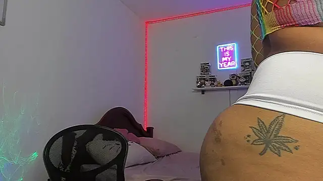 Annaa Brooks online show from 24, 5, 2026