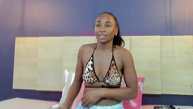 Snapshot of Nathy_Ross chatting on 22, 3, 2025 Nathy Ross online show from 22, 3, 2025