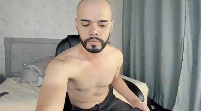 Luke Diaz7 online show from 9, 2, 2025