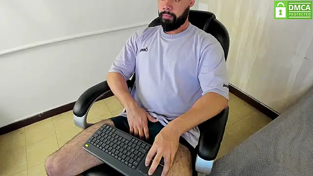 Luke Diaz7 online show from 22, 12, 2025