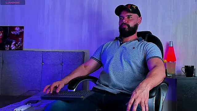 Luke Diaz7 online show from 18, 3, 2026