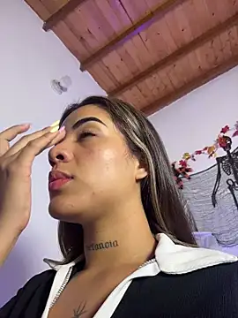 Maryybellax online show from 5, 11, 2025