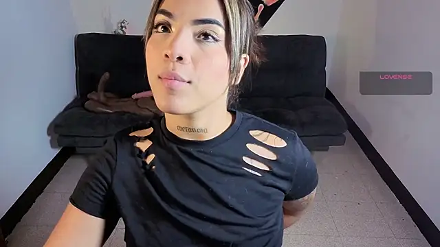 Maryybellax online show from 23, 11, 2025