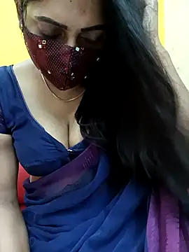 Snapshot of Thamarai28 chatting on 22, 9, 2025 Thamarai28 online show from 22, 9, 2025