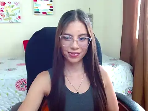 veronicamiller22 online show from 6, 10, 2025