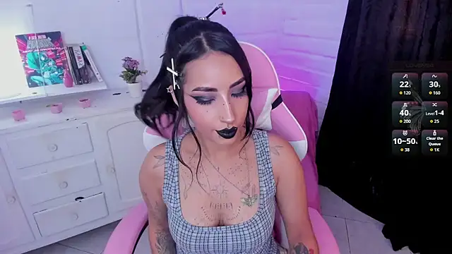Snapshot of Nyx_Blackmoon chatting on 21, 9, 2025 Nyx Blackmoon online show from 21, 9, 2025