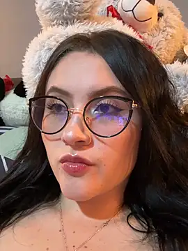 ValentinaOrtiz3 online show from 5, 3, 2026