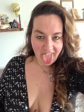 justtess online show from 6, 1, 2026