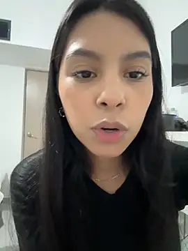 Valeedoll online show from 15, 11, 2025