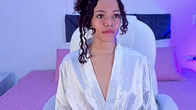 sara sharma  online show from 18, 9, 2025