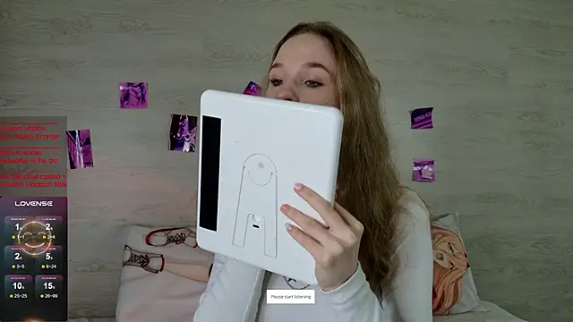 Snapshot of b4by_Emilia chatting on 13, 9, 2025 b4by Emilia online show from 13, 9, 2025