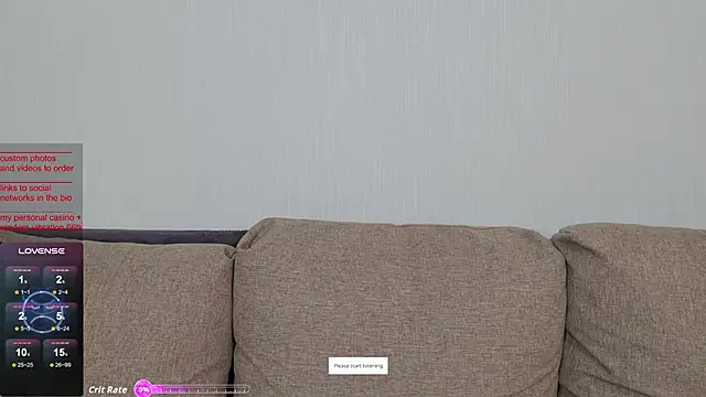 Snapshot of b4by_Emilia chatting on 5, 10, 2025 b4by Emilia online show from 5, 10, 2025