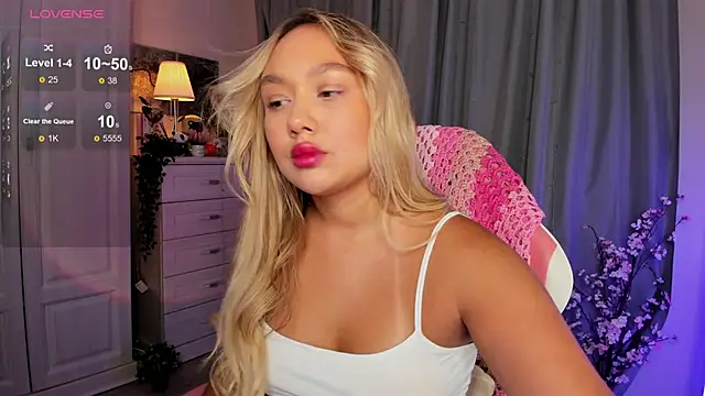  Loneve   online show from 12, 10, 2025