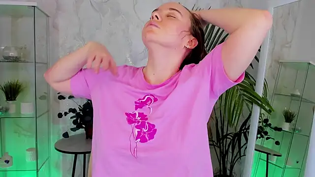 Lika 0ne online show from 17, 1, 2026