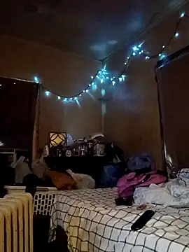 Snapshot of birdg chatting on 22, 10, 2025 birdg online show from 22, 10, 2025